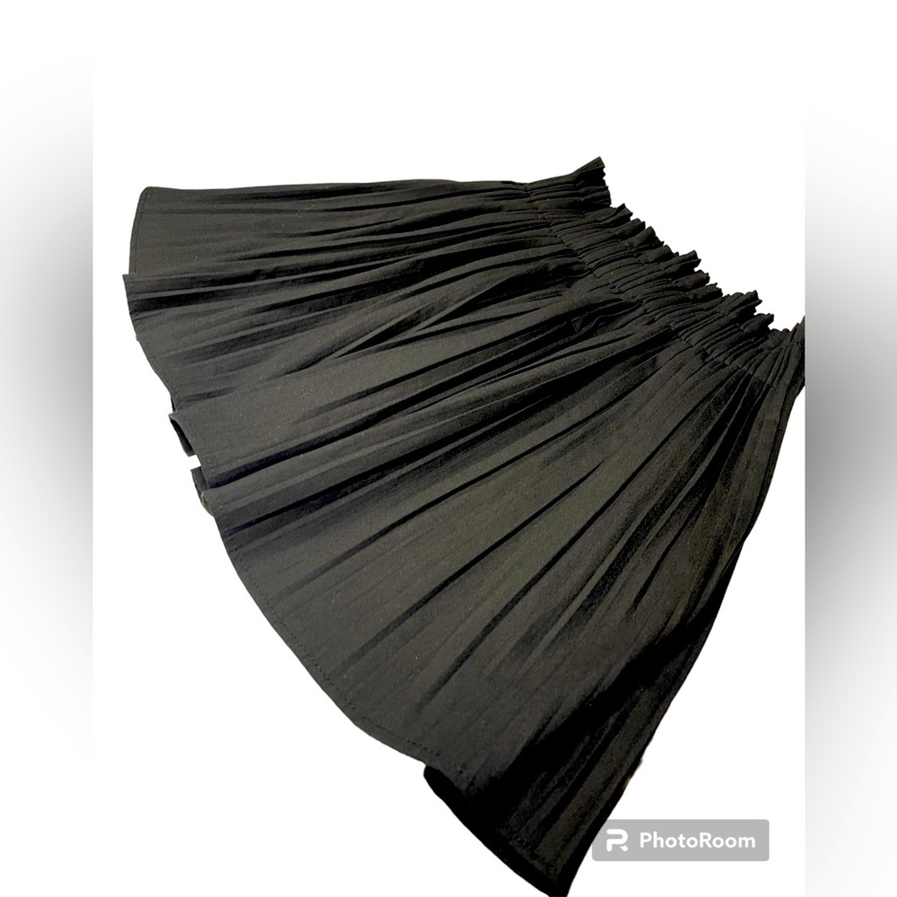 Zara Women's Black Skirt size S